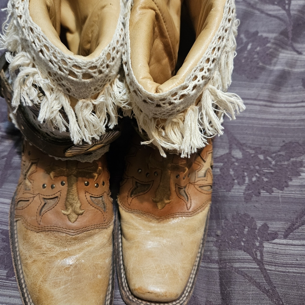 Custom corral boots